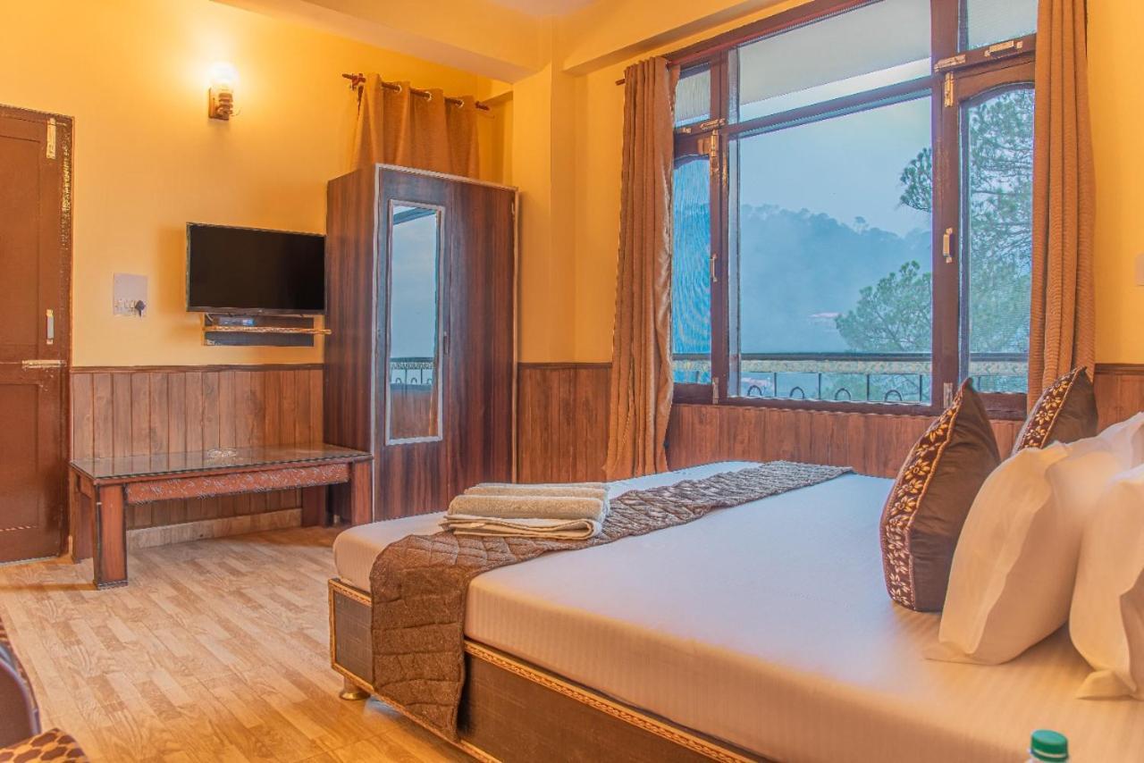 Pine Villa Kasauli Buitenkant foto